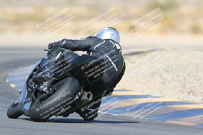 media/Apr-10-2022-SoCal Trackdays (Sun) [[f104b12566]]/Turn 11 Backside (945am)/